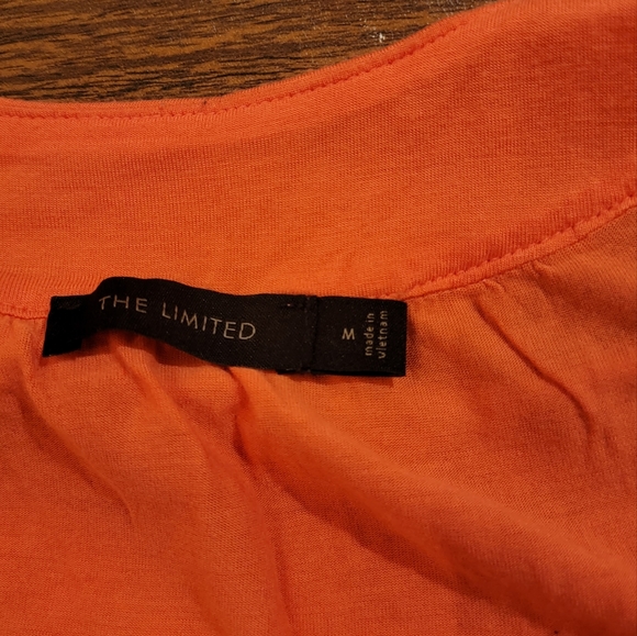 The Limited Coral Round-Neck Tank with Sequin Necklace Collar M - Picture 3 of 5